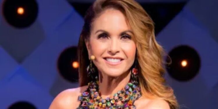 Lucero anuncia el final de su relación con Michel Kuri, tras 10 años juntos