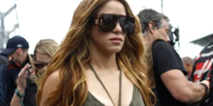 Juez en España abre nueva investigación en contra de Shakira por fraude fiscal