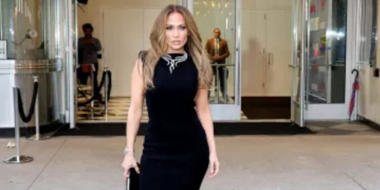Transformación de las Estrellas: el éxito que ha cosechado Jennifer López en sus 54 años