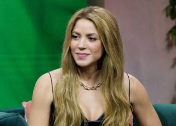 Acusan al hermano de Shakira de filtrar información a los paparazzis
