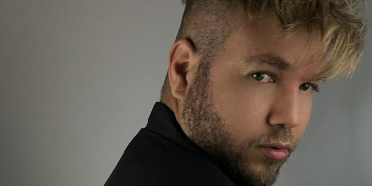 «Switch» es el nuevo sencillo del cantante brasileño Izack Under