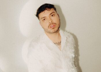 Cantante brasileño VINI estrena “Indomável”, un álbum sobre superación y reencuentro