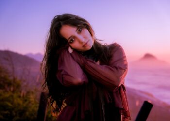 Brasileña Beatrice estrena su nuevo sencillo “Instinto Incontrolável”