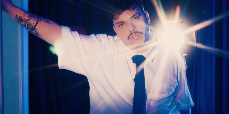 Cantante brasileño Vini lanza su nuevo sencillo “Vento”