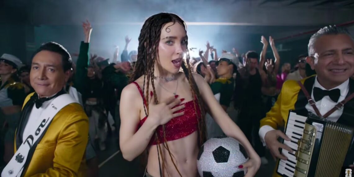 Los Angeles Azules y Belinda celebran la Copa Mundial de la FIFA 2026™ con:“Por Ella”